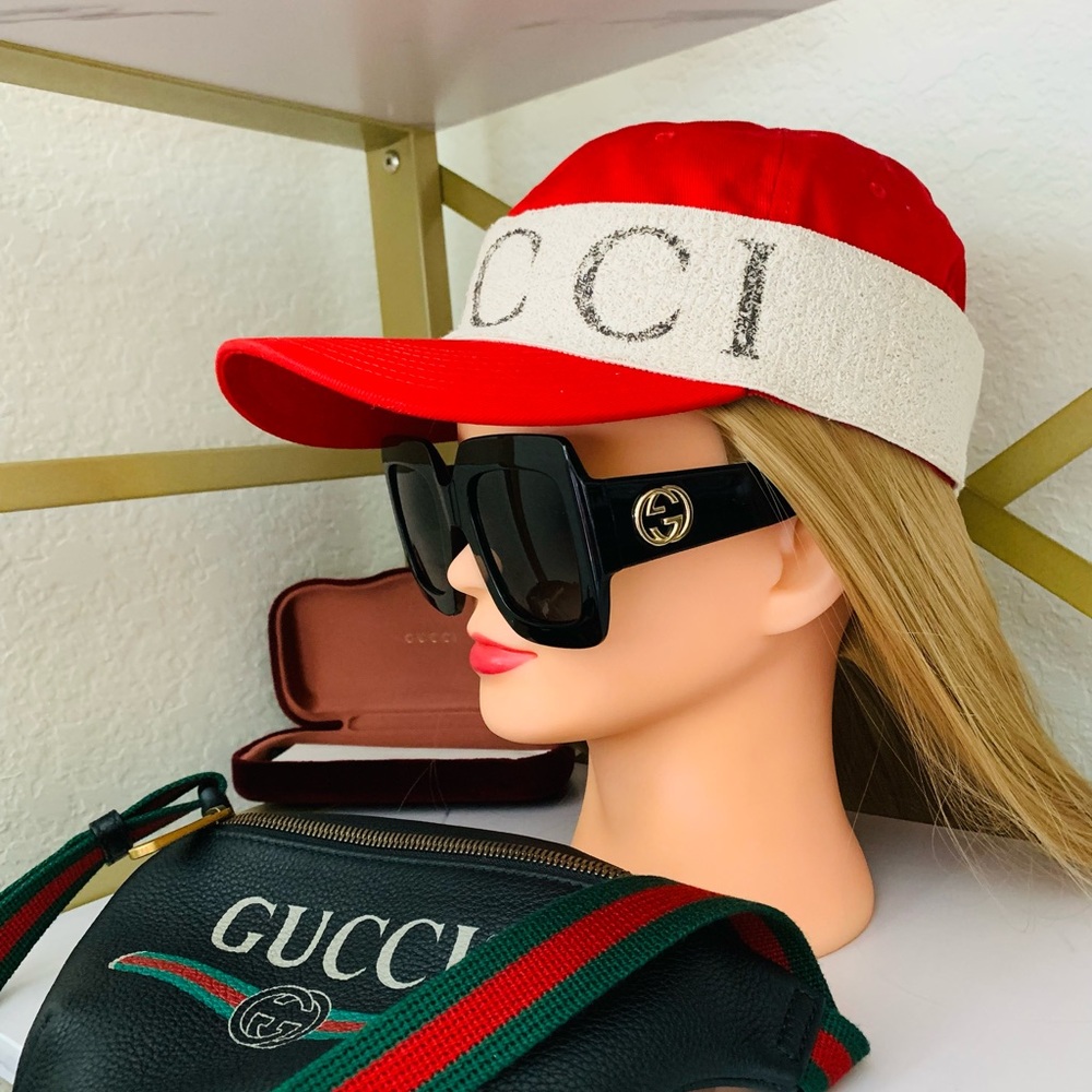 Gucci unisex Red and White Designer Cap